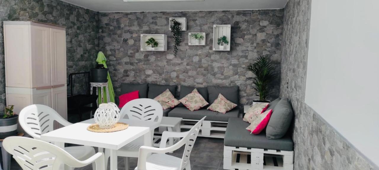 Apartamento Yale Тиас Экстерьер фото