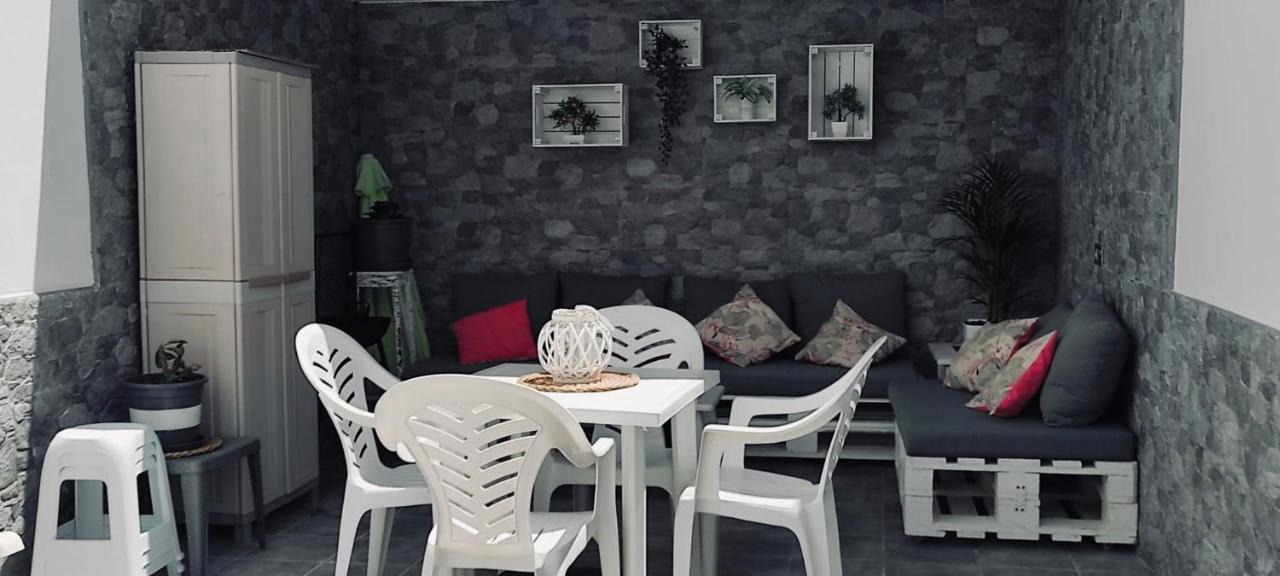 Apartamento Yale Тиас Экстерьер фото